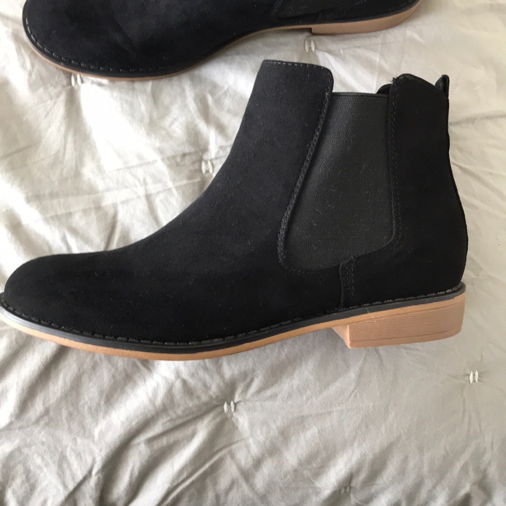 Chelsea boots